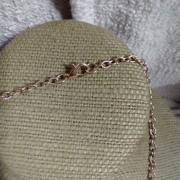 Long goldtone crystal arrowhead statement runway necklace - Picture 3 of 6